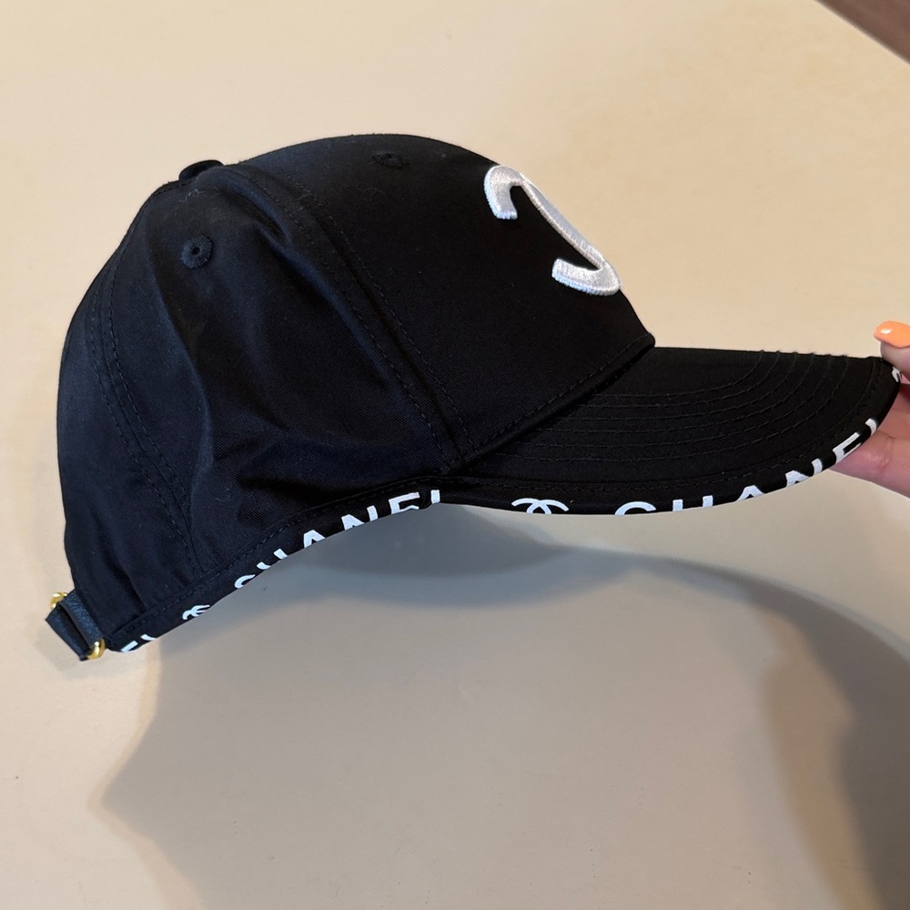 CHANEL Black Hat with White Emblem - Picture 2 of 6